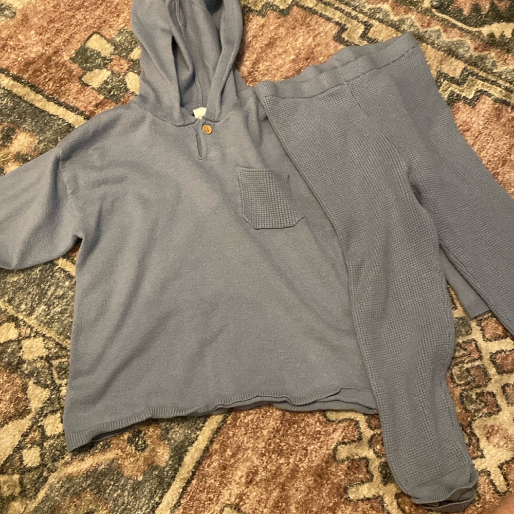 Size 4t modern moments outfit